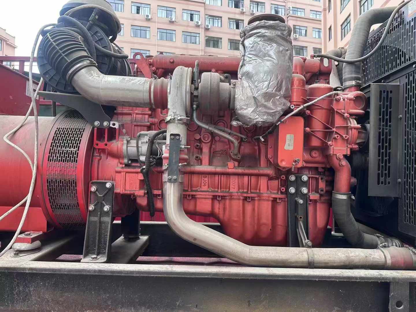 西区如何选择适合 600kW 柴油发电机组的过载保护器?
