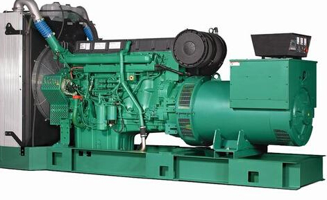 西区发电机除垢后需要用清水冲洗水冷式机油散热器几次？